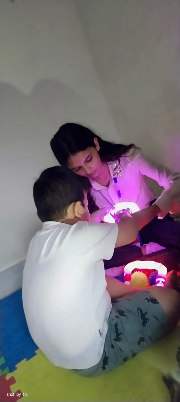 SENSORY INTEGRATION THERAPY ? SENSORY INTEGRATION THERAPY ?